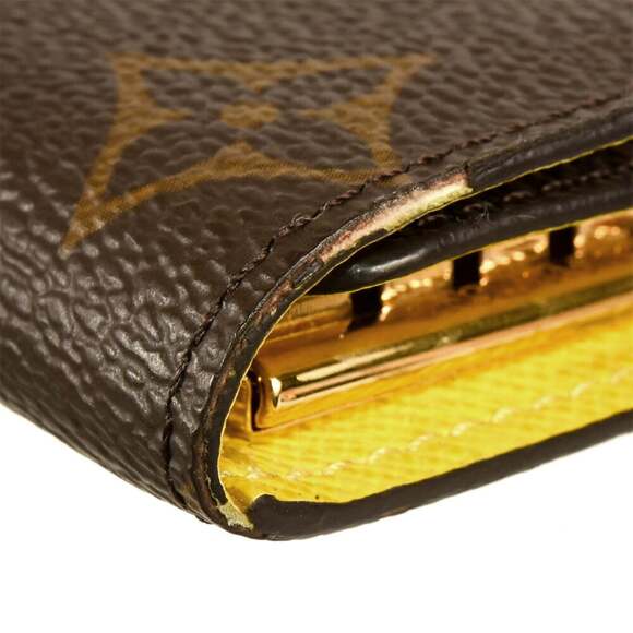 Louis Vuitton Multicle 4 Key Case, Monogram Canvas, M81938, Jaune, with Built... - Picture 9 of 9